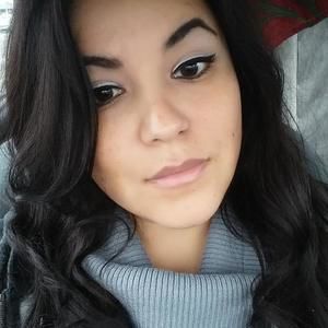 Meet your Posher, Vanessa